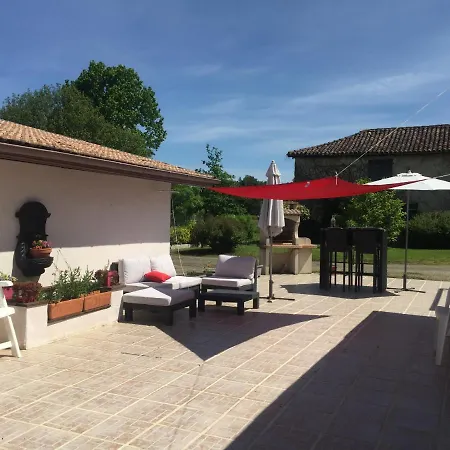 L'intemporelle Bed & Breakfast Ozourt