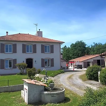 L'intemporelle Bed & Breakfast Ozourt