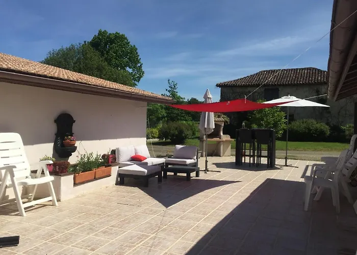 L'intemporelle Alojamento de Acomodação e Pequeno-almoço Ozourt